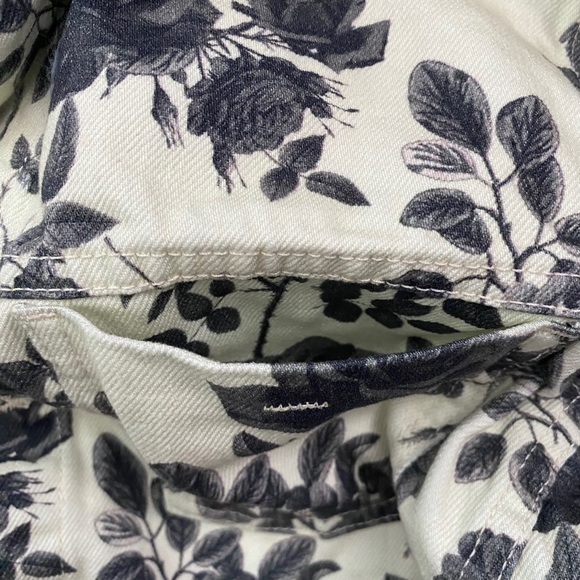 L'Agence Janice Black Rose Floral Print Cropped Denim Jean Trucker Jacket Small - Picture 13 of 16